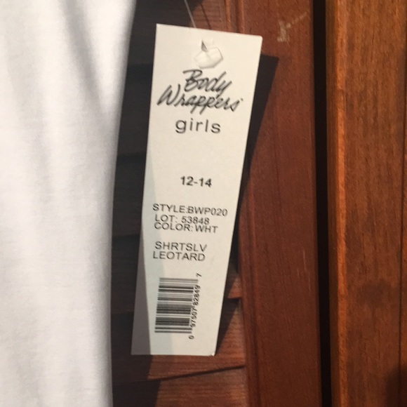 Leotard White Short Sleeve Body Wrappers Size Girls 12-14 NWT - Picture 4 of 4